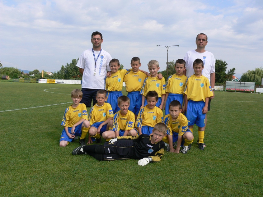 Futbal 2010 - LP DOMINO BA